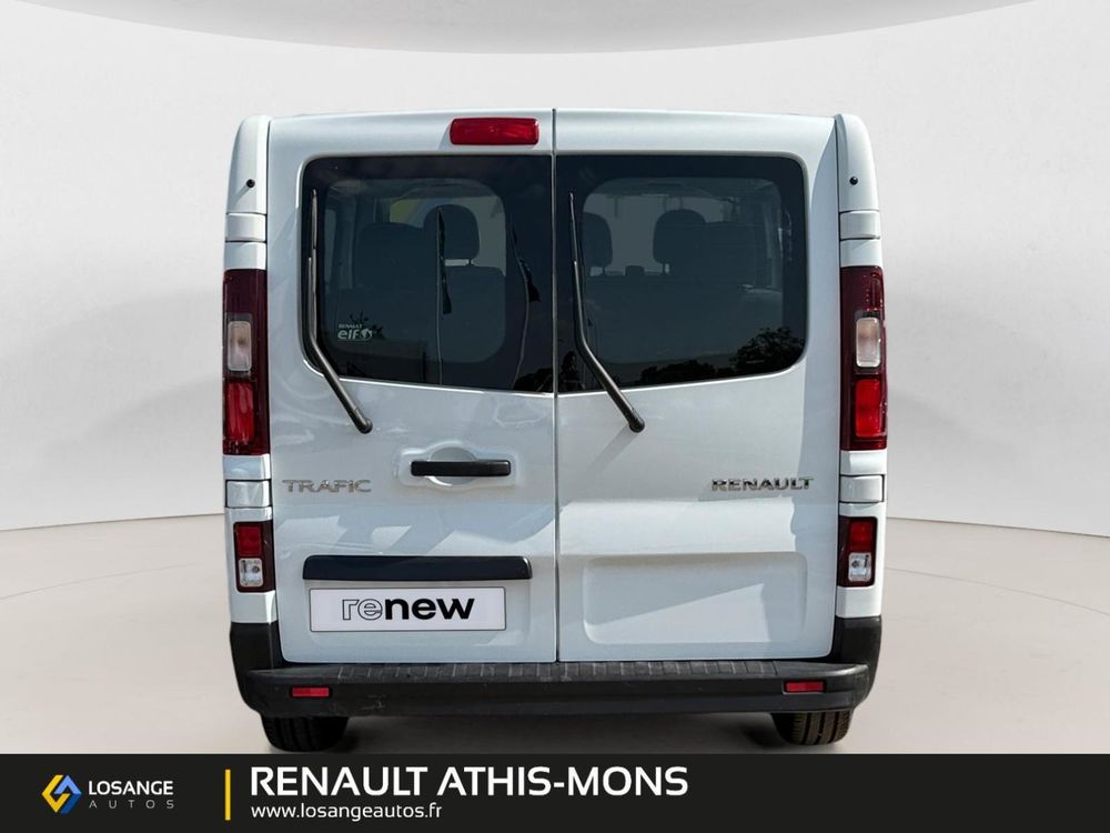 Trafic Combi L1 dCi 95 Stop&Start Life 2017 occasion 91200 Athis-Mons