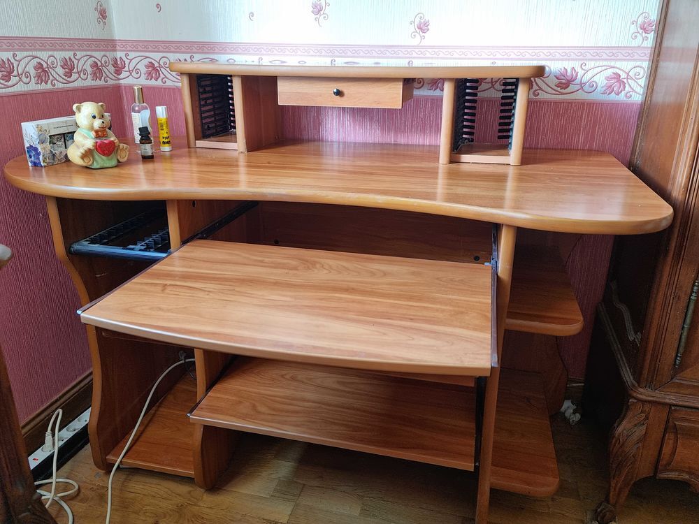 Meuble bureau informatique poirier teint&eacute; merisier Meubles