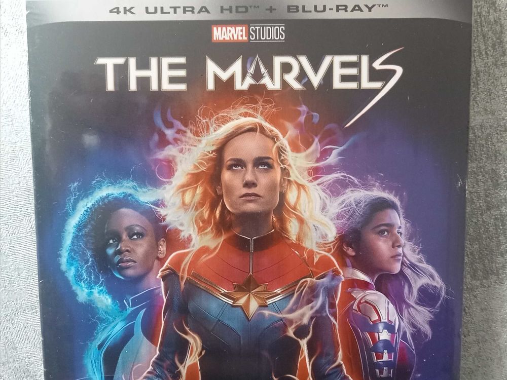 BLU-RAY 4K +BLU-RAY THE MARVELS DVD et blu-ray