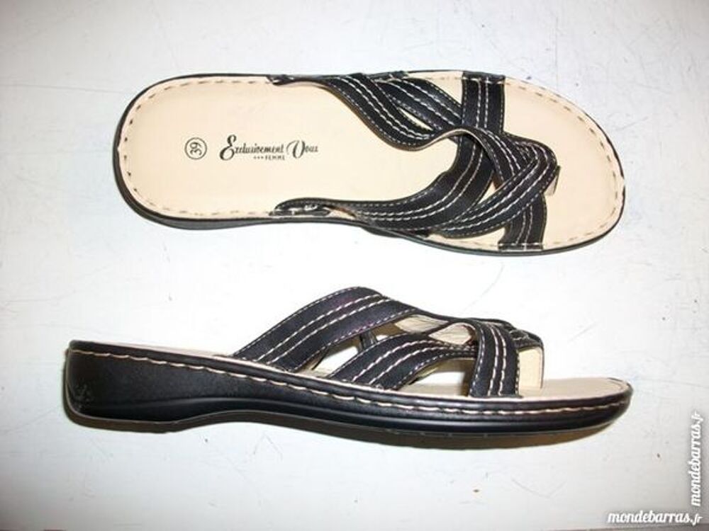 Mules-entredoigts Marine pt 39 -neuves- &agrave; 5 € Chaussures
