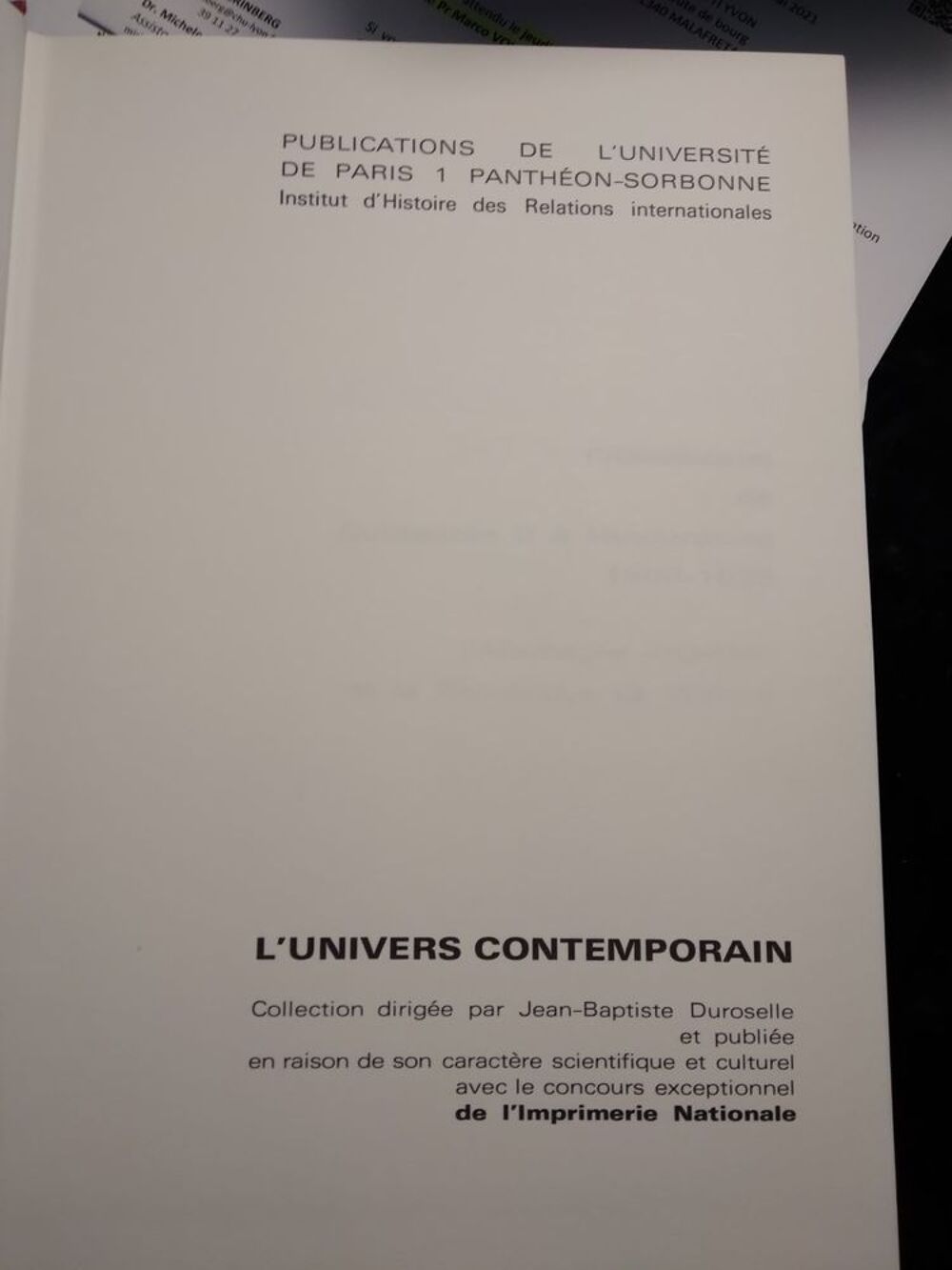 les 10 volumes L'UNIVERS CONTEMPORAIN Livres et BD