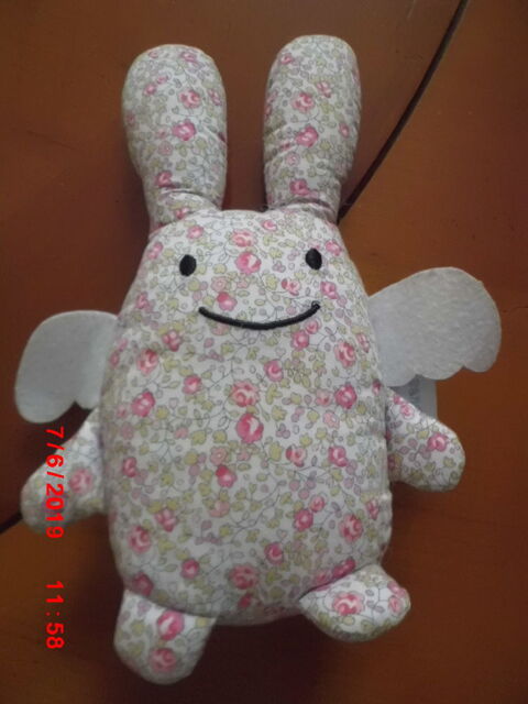 LAPIN TISSU FLEURI TROUSSELIER 16 Oignies (62)