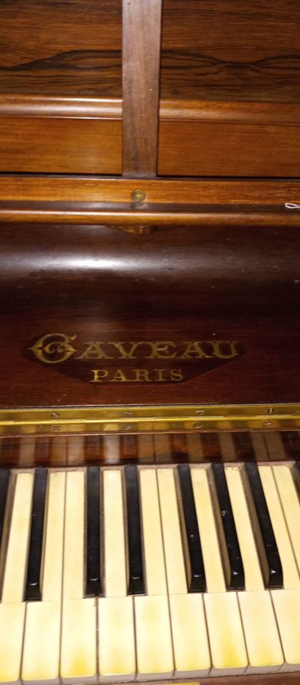 Piano droit Instruments de musique
