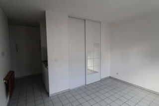  Appartement à louer 1 pièce 20 m²