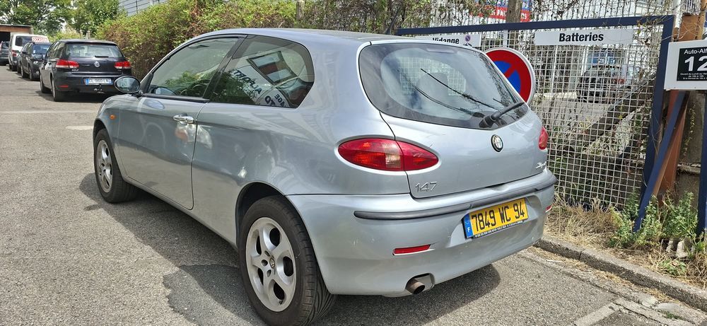147 1.6i - 105 TS Distinctive 2003 occasion 94700 Maisons-Alfort