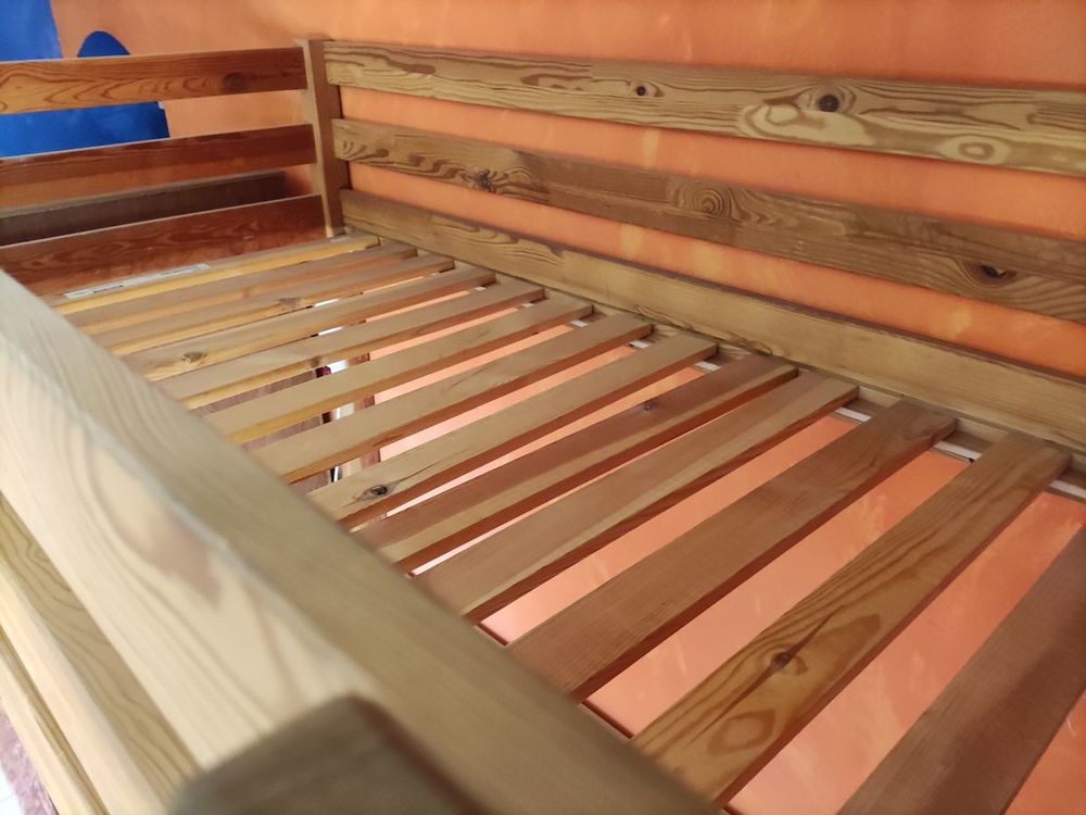 LIT en hauteur 1 couchage 90 - bon &eacute;tat Meubles