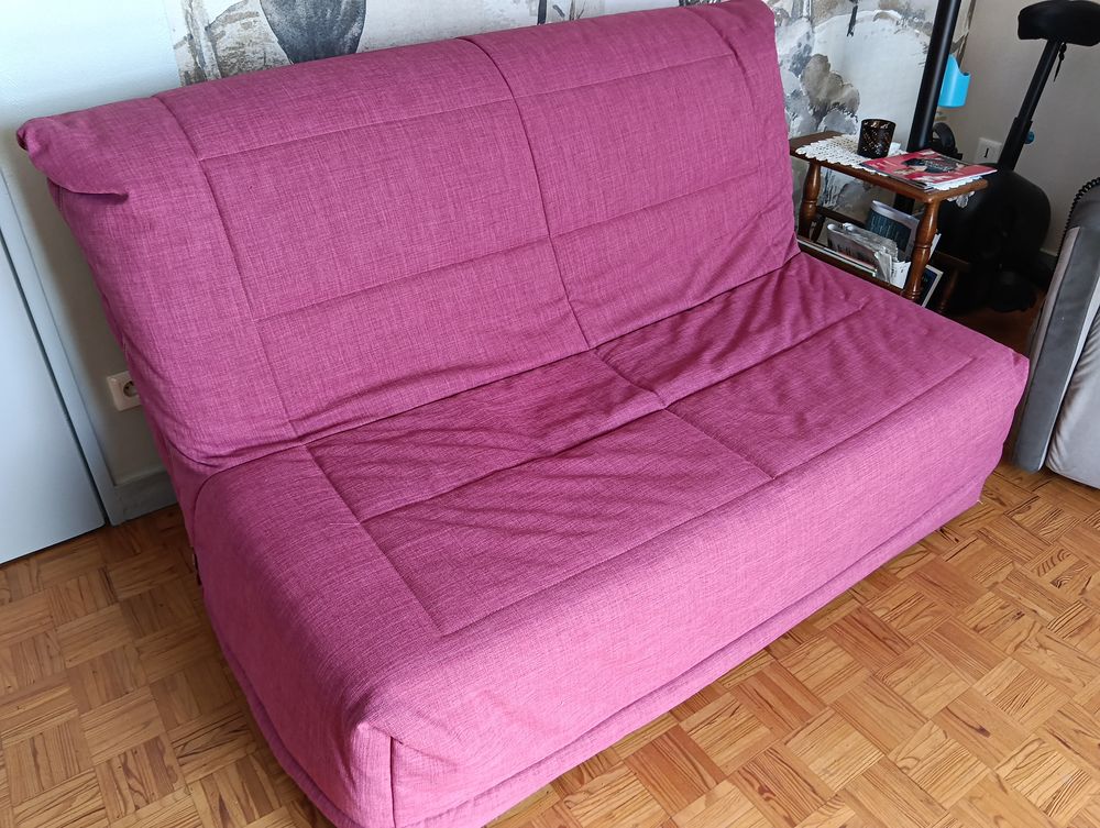 canap&eacute; convertible 190x140 en bon &eacute;tat Meubles