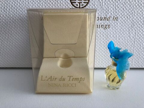 Miniature de parfum L?air du temps colombes bleues 16 Charbonnires-les-Bains (69)