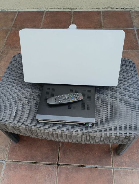 Parabole TV SAt. 
Latresne (33)