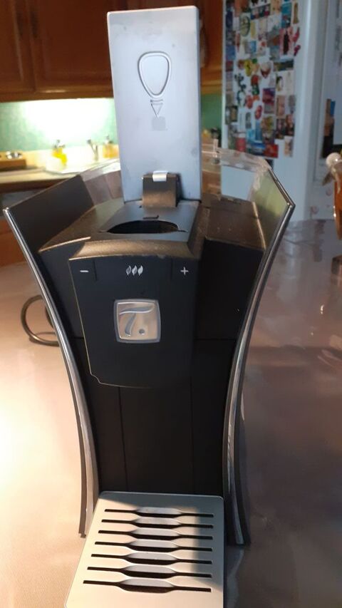 Machine sp�cial T 15 Pont-du-Ch�teau (63)