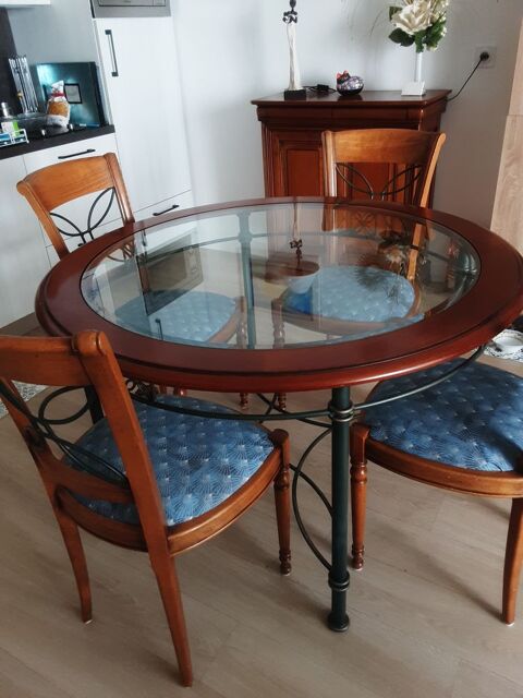 Ensemble table et chaises en merisier 50 Gleiz (69)
