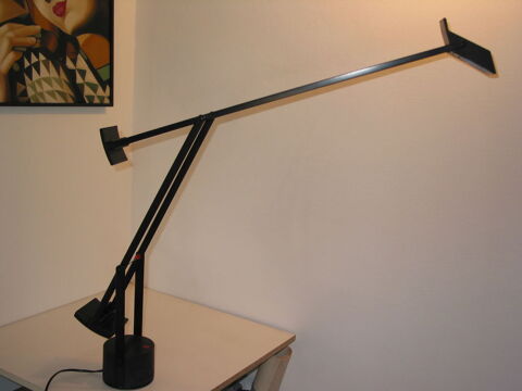 grande lampe ARTEMIDE TIZIO design Richard SAPPER pour FLOS 200 Marseille 13 (13)