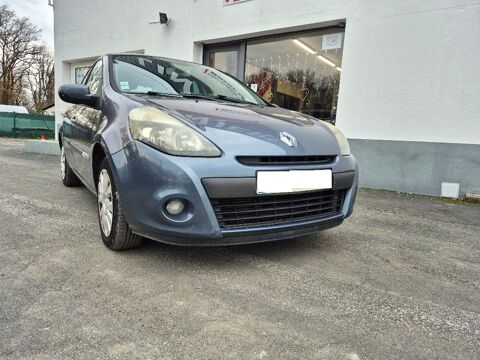 Renault Clio III dCi 85 eco2 Dynamique TomTom 2010 occasion Saint-L&eacute;ger-de-Lini&egrave;res 49070