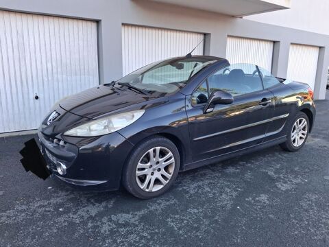 Peugeot 207 cc 1.6 HDi 16V 110ch FAP BLUE LION Fé