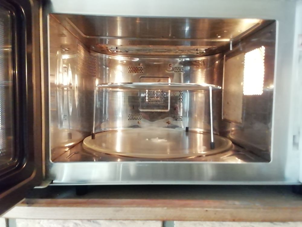 Grilles neuves inox pour micro-ondes LG Wavedom Electroménager