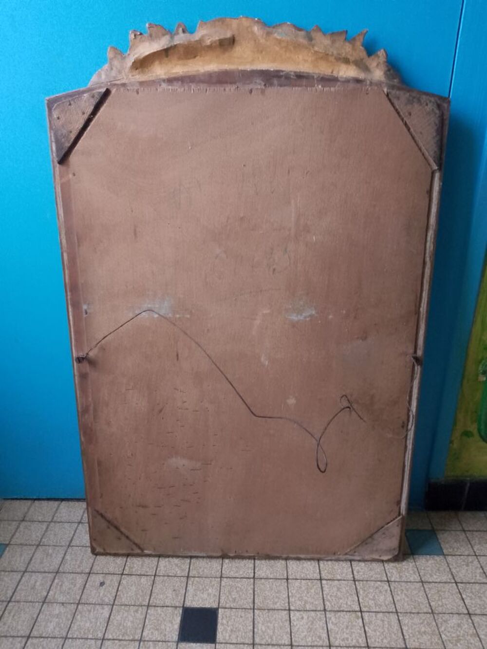 Ancien jolie grand miroir mural en bois et platre 