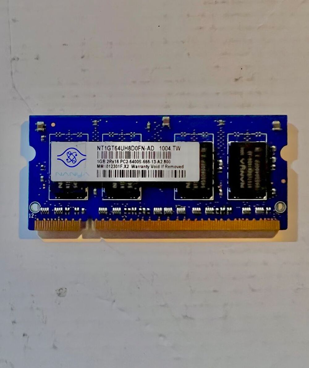 Nanya RAM 1Go DDR2 - SO-DIMM - 800MHz - M&eacute;moire vive - 6400S Matériel informatique
