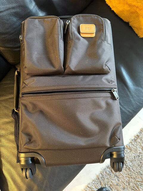 Valise de marque TUMI - Etat : Neuf 100 Neuilly-sur-Seine (92)
