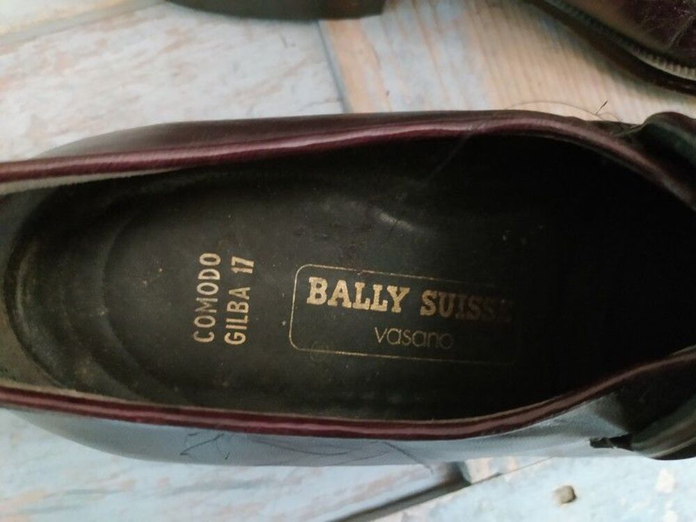 Chaussures Mocassins Bally Suisse Comodo Gilba 17. T41/42
Chaussures