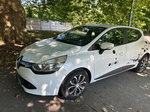Renault Clio IV dCi 75 eco2 Expression 2013 occasion Charleville-M&eacute;zi&egrave;res 08000