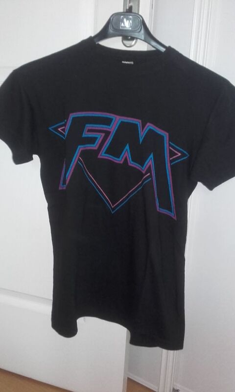 T-Shirt : FM - Indiscreet World Tour 1987 - Taille : M 180 Angers (49)