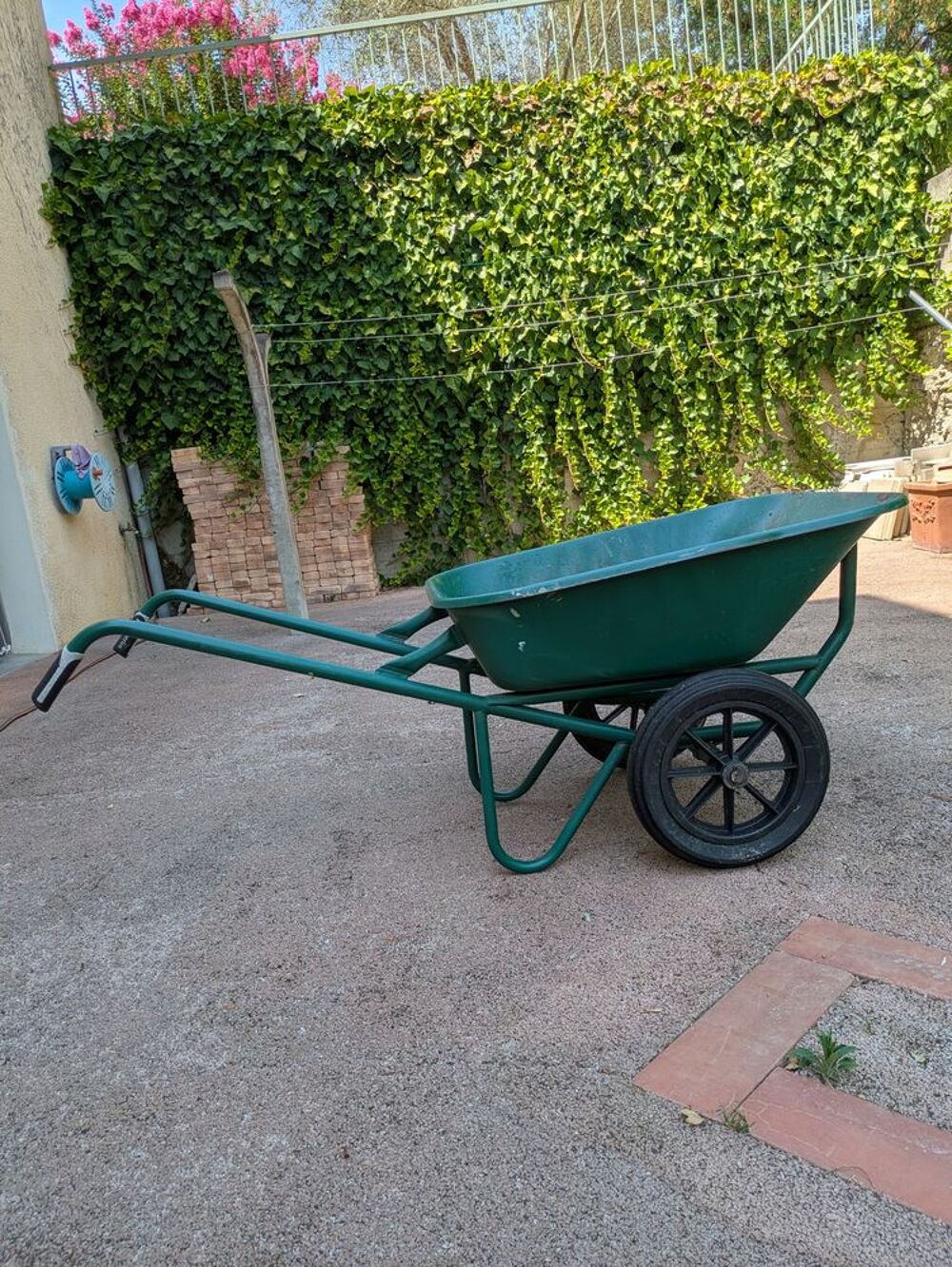 Brouette 2 roues pleines Jardin