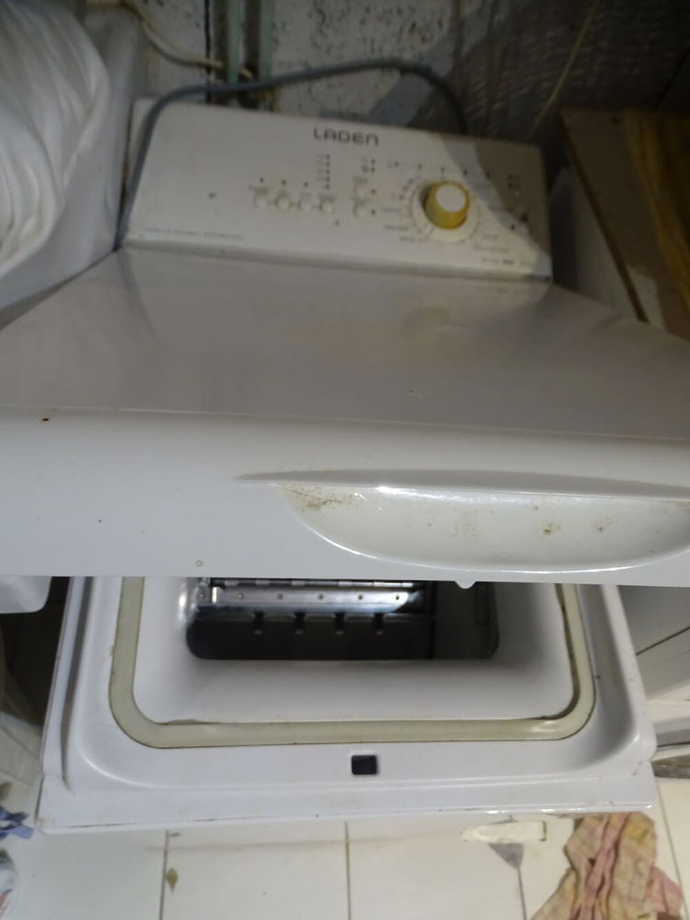 Machine &agrave; laver Linge Electroménager