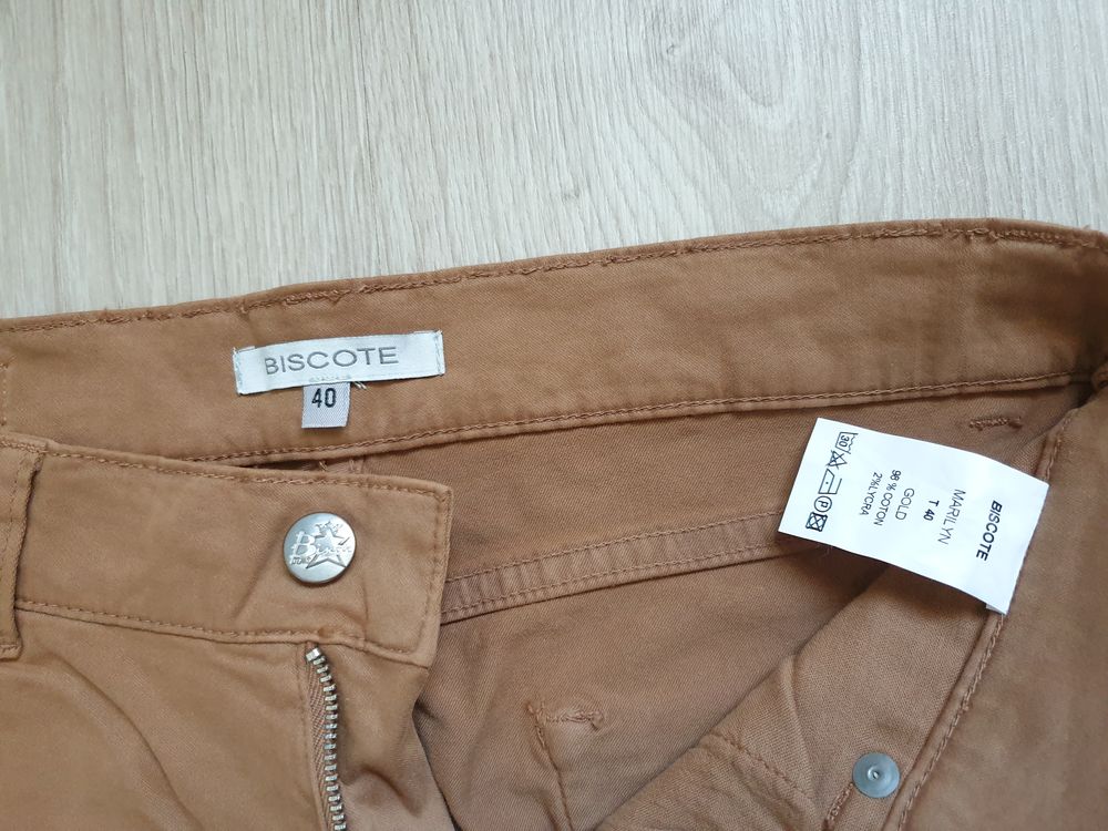 Pantalon Jean Biscote marron clair taille 40 Vêtements