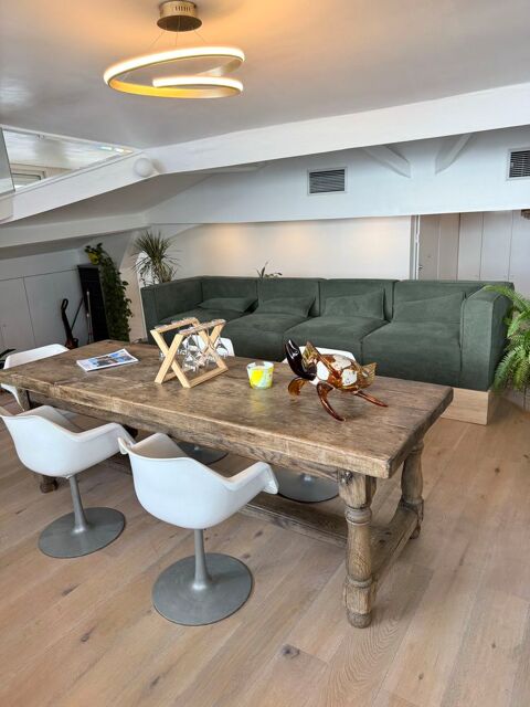 table en ch�ne monast�re Beaulieu-sur-Mer (06)