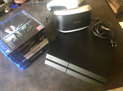 PS4 + casque réalité virtuel PSVR et accessoires + 11 jeux  400 Chamonix-Mont-Blanc (74)