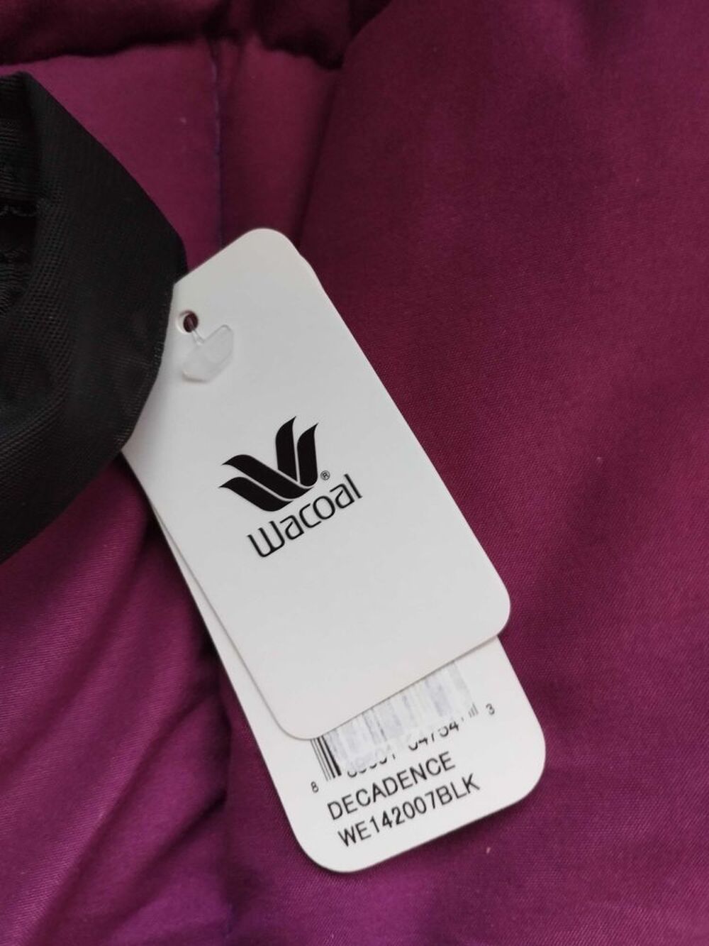 string wacoal V�tements