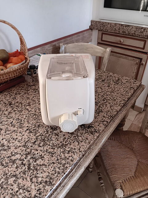 Machine à pâtes Pia (66)