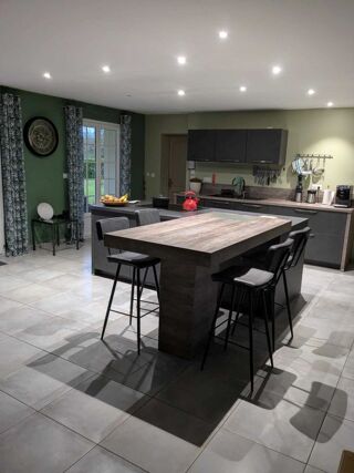  Maison � vendre 4 pi�ces 150 m�