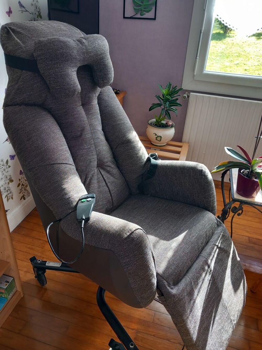 FAUTEUIL ELECTRIQUE Meubles