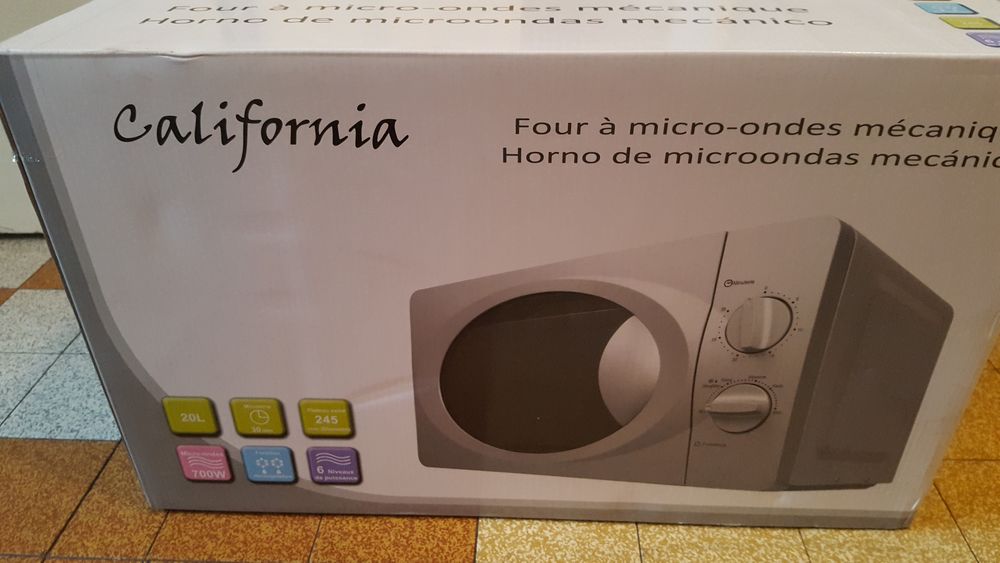 Micro ondes California Neuf Electroménager