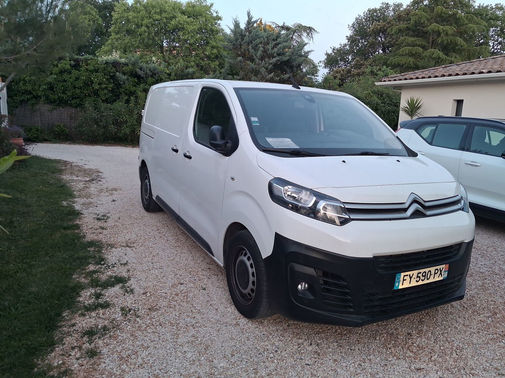Jumpy JUMPY CAB APPROFONDIE M BLUEHDI 120 BVM6 DRIVER 300 NM 2021 occasion 30700 Arpaillargues-et-Aureillac