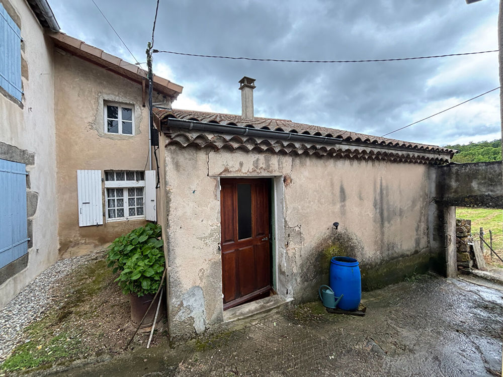 Vente Maison Maison de hameau à rénover avec dépendances Champis