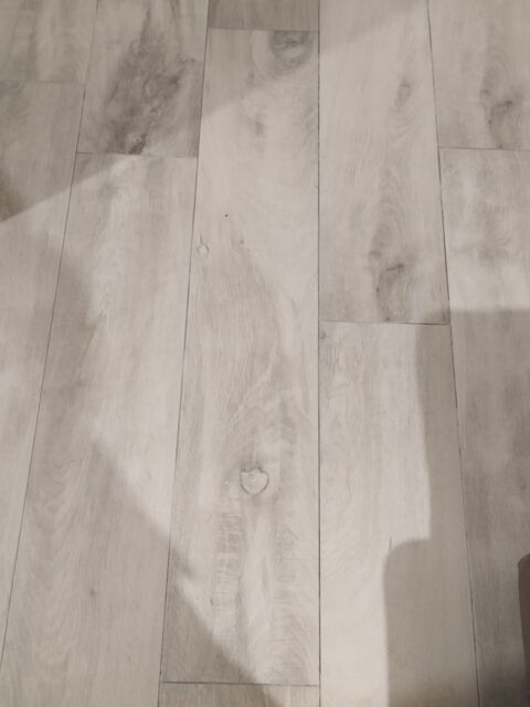 Carrelage + plinthes 160 Bauvin (59)