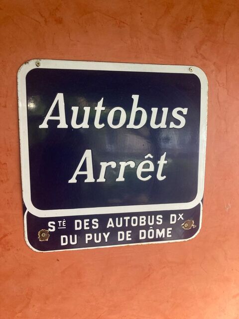 Plaque ancienne �maill�e   �Arr�t d'autobus�  100 Belleville (69)