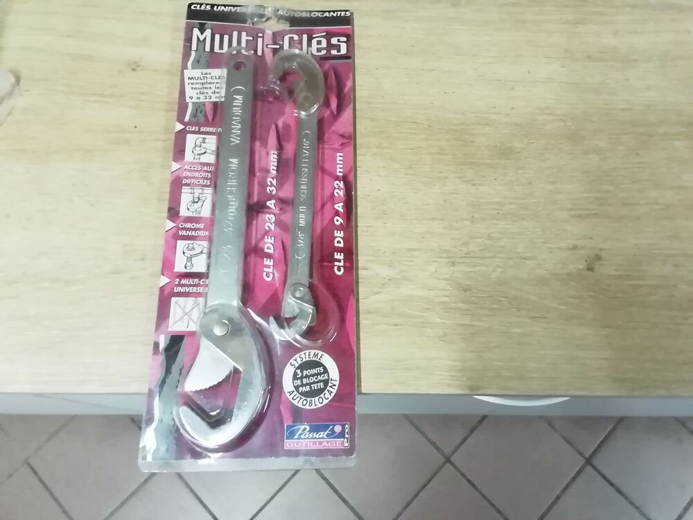 Multi cl&eacute;s neuves Passat outillage Bricolage