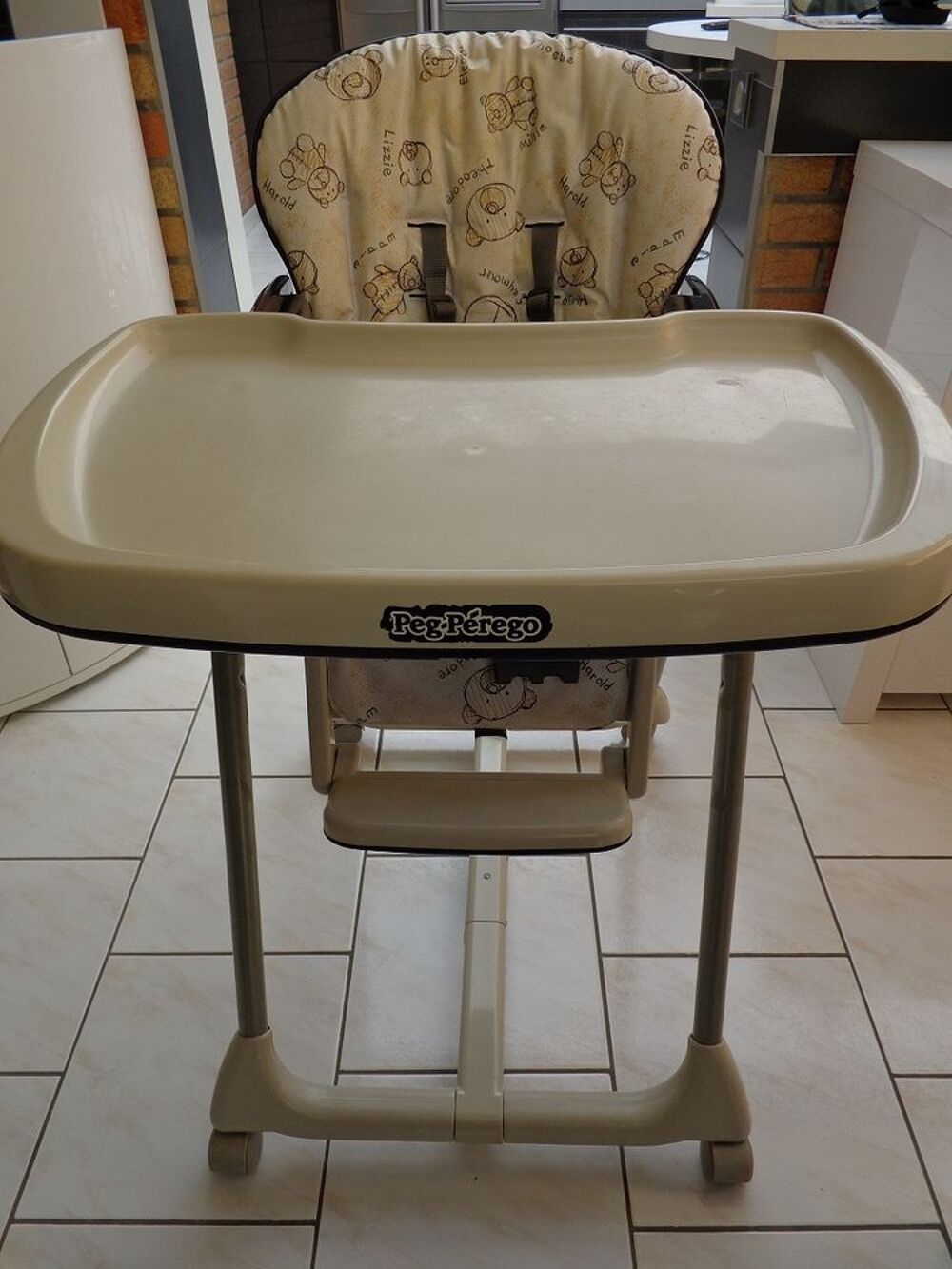 Chaise haute pour enfant transformable Mobilier enfants
