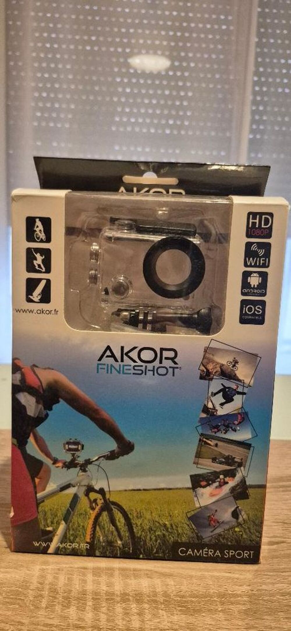 Pack Cam&eacute;ra Sport AKOR FINESHOT HD 1080p + Kit Accessoires Photos/Video/TV
