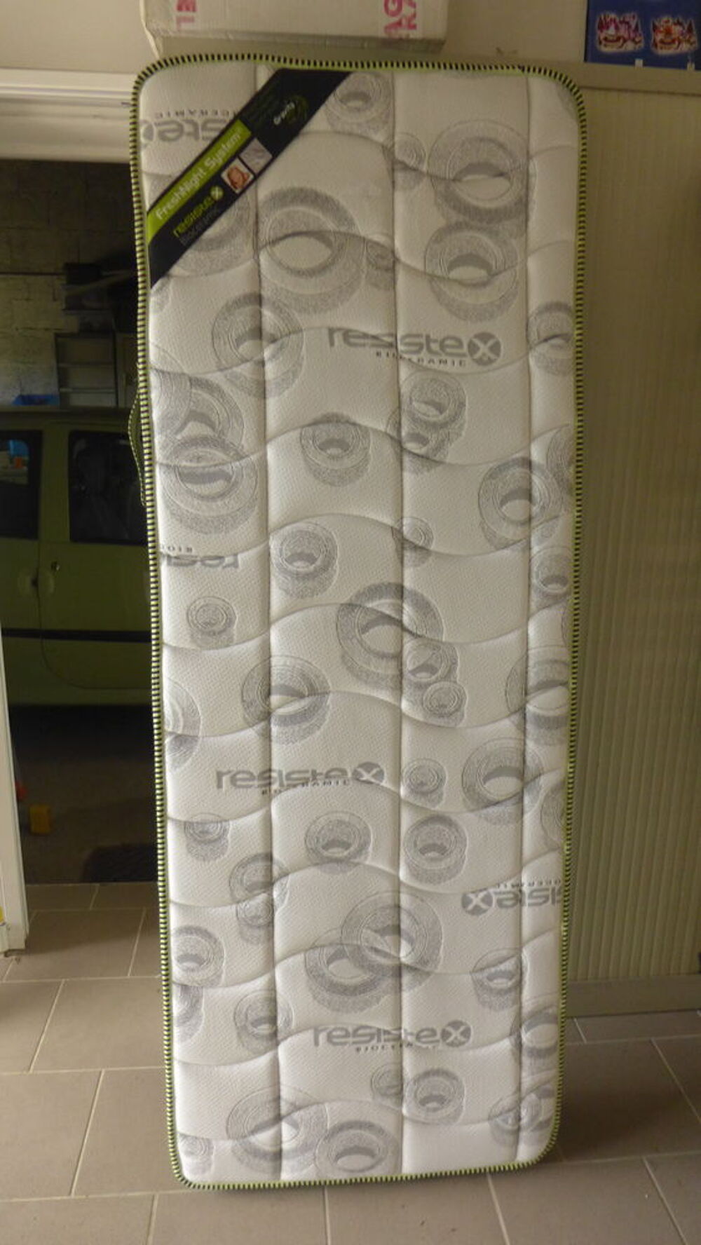 sommier &eacute;lectrique et matelas 1 personne Meubles