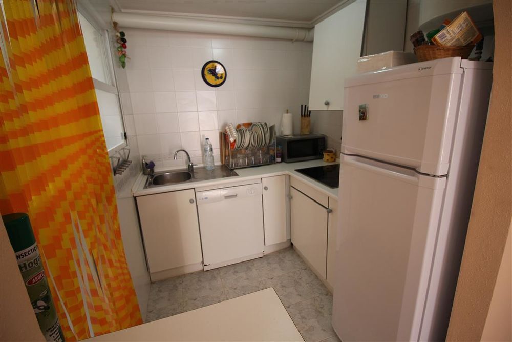   BUNGALOW GUAPILES LA ZENIA ORIHUELA COSTA (ALICANTE)
Espagne, ORIHUELA COSTA