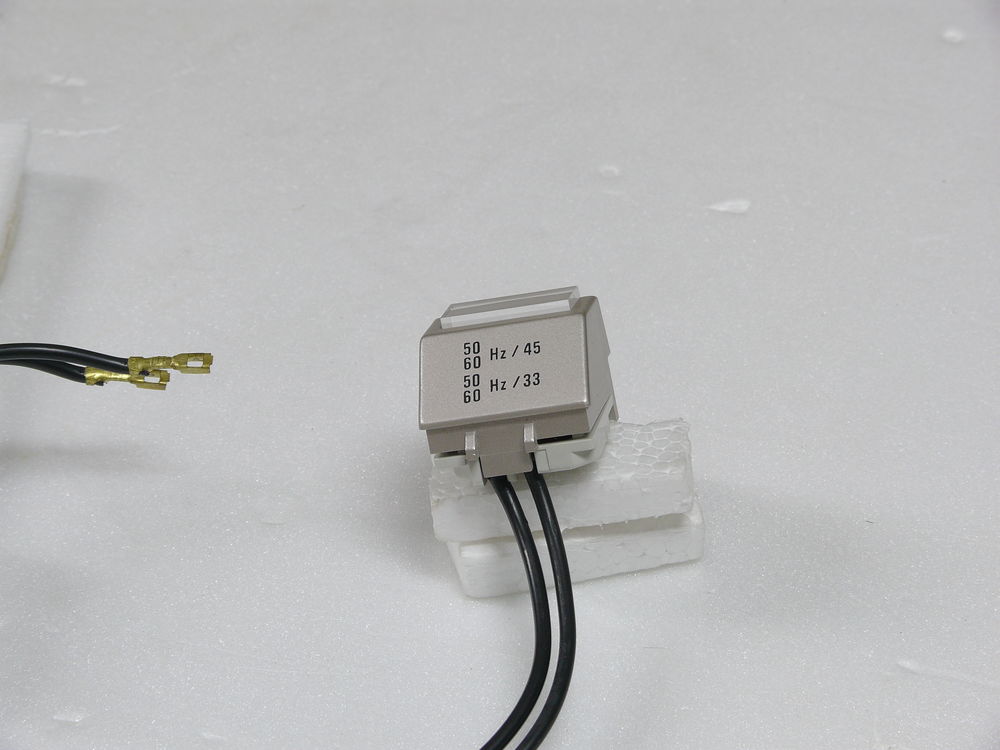 ampoule et boitier de stoboscope platine dual ulm cs508
Audio et hifi