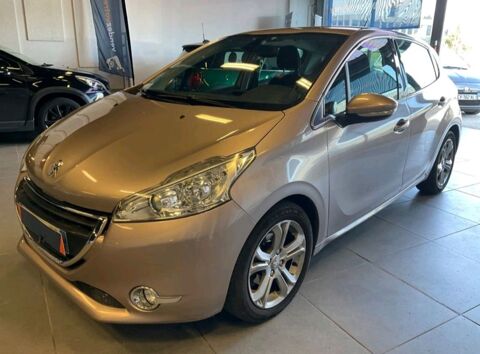 Peugeot 208 1.6 e-HDi 92ch BVM5 Allure 2014 occasion Istres 13800