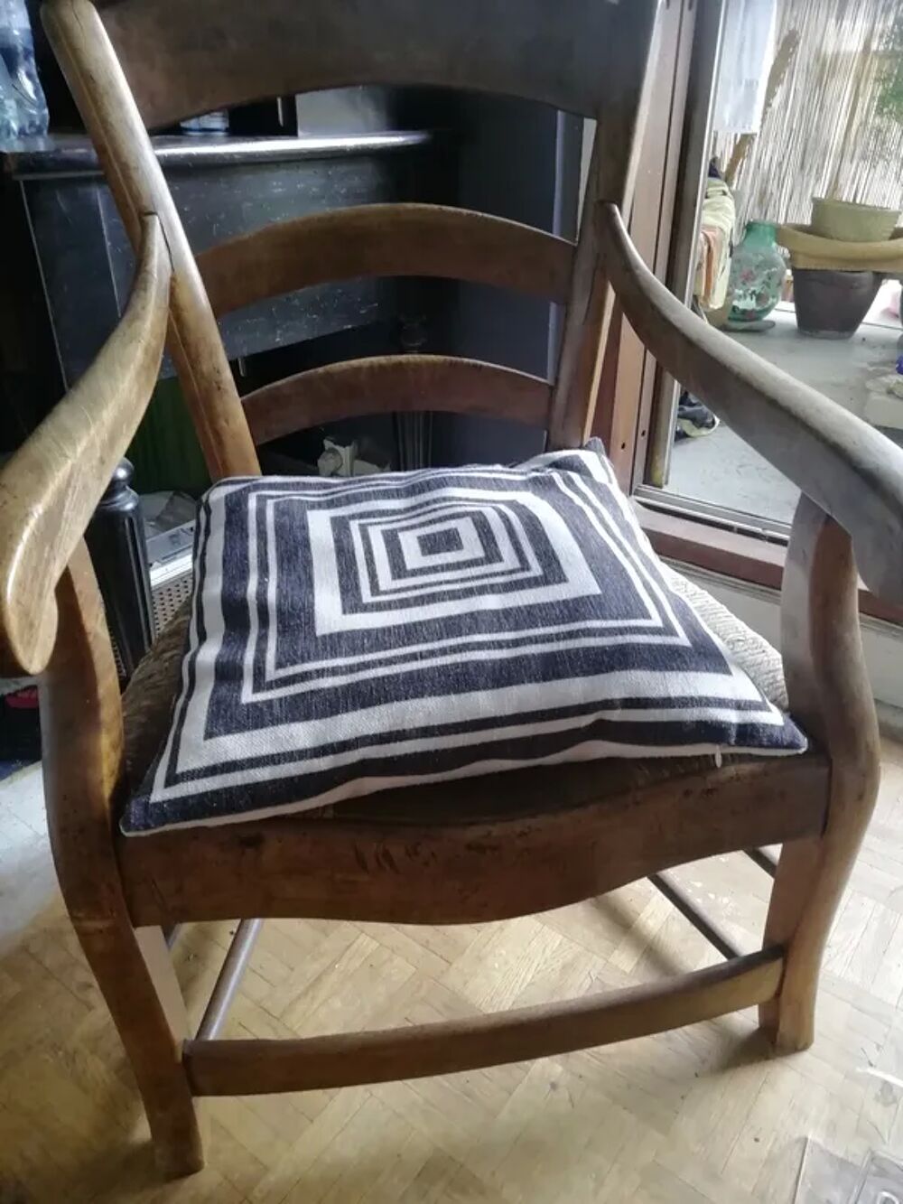 Joli fauteuil ancien Meubles