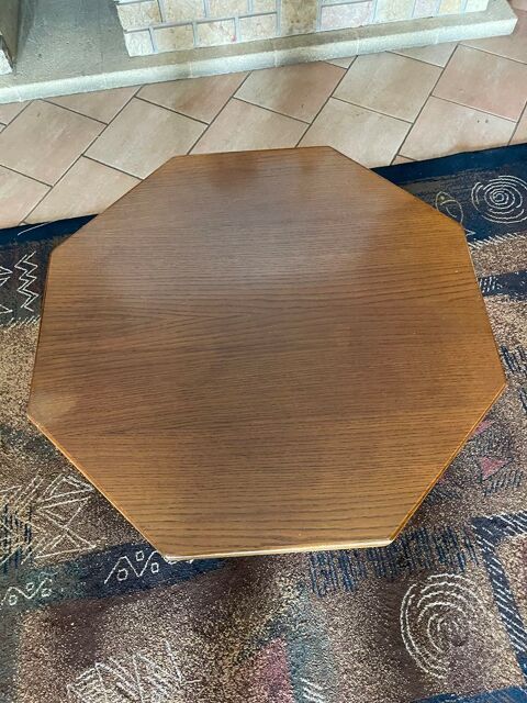 Table ronde en bois massif 100 Luynes (13)