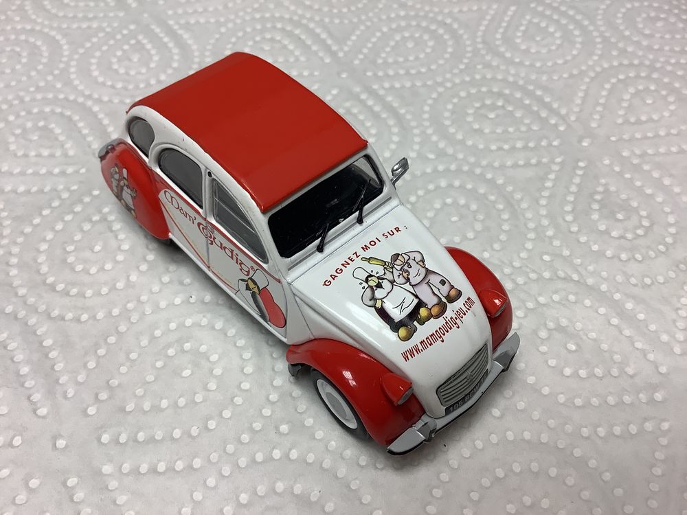 CITRO&Euml;N 2CV6 SP&Eacute;CIAL 1/43 voiture miniature 