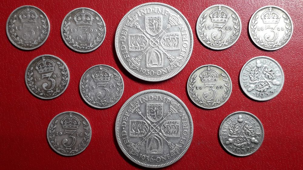 Royaume-Uni 1 lot de 12 monnaies argent 